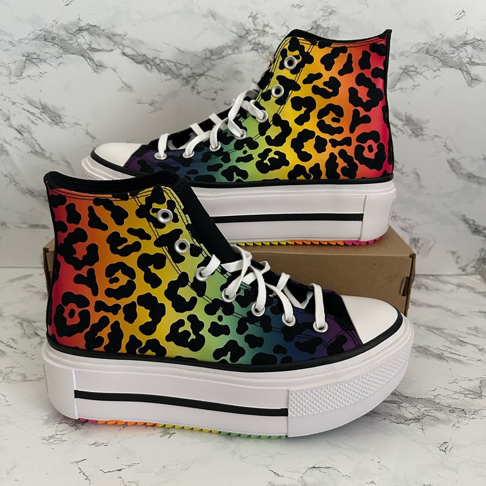 Converse Chuck Taylor All Star Pride Collection Leopard Print Shoes Size 10.5